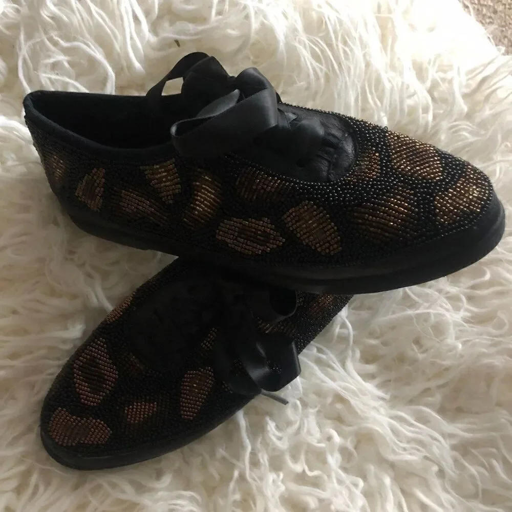 Colorwerks Vintage 90s Beaded Cheetah print Sneakers Size: 6.5